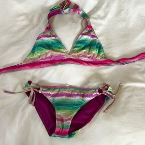 Reversible Raisins bikini.